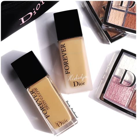 Dior Forever ou Skin Glow, quel fond de teint choisir.